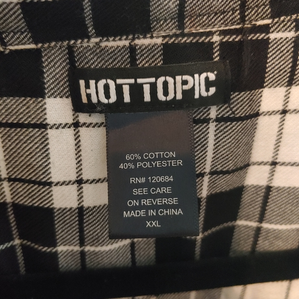 Hot Topic Black and White Plaid Button-Down Shirt with Skull Back - Picture 5 of 5